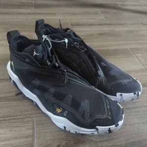Nike Jordan Why Not Zer0.6 Black Gold Size 18 DO7189-071